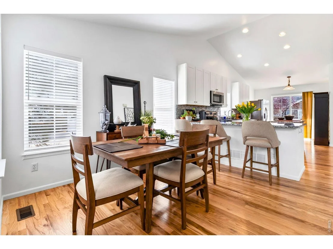 Photo of 111 Bayside Cir