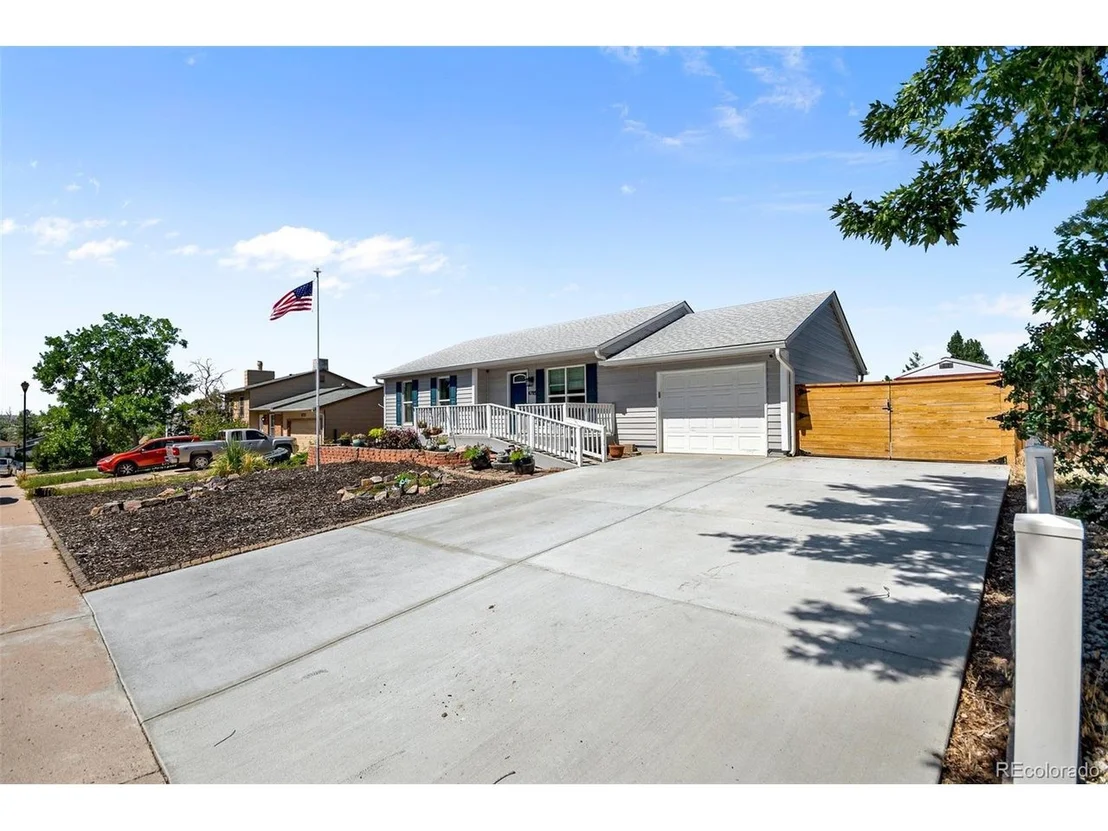 Photo of 6785 Blue Jay Dr
