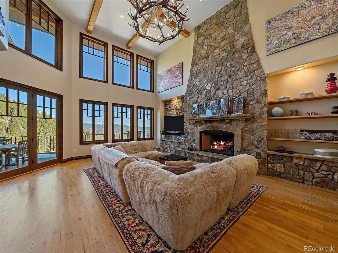 Photo of 580 Packsaddle Trl