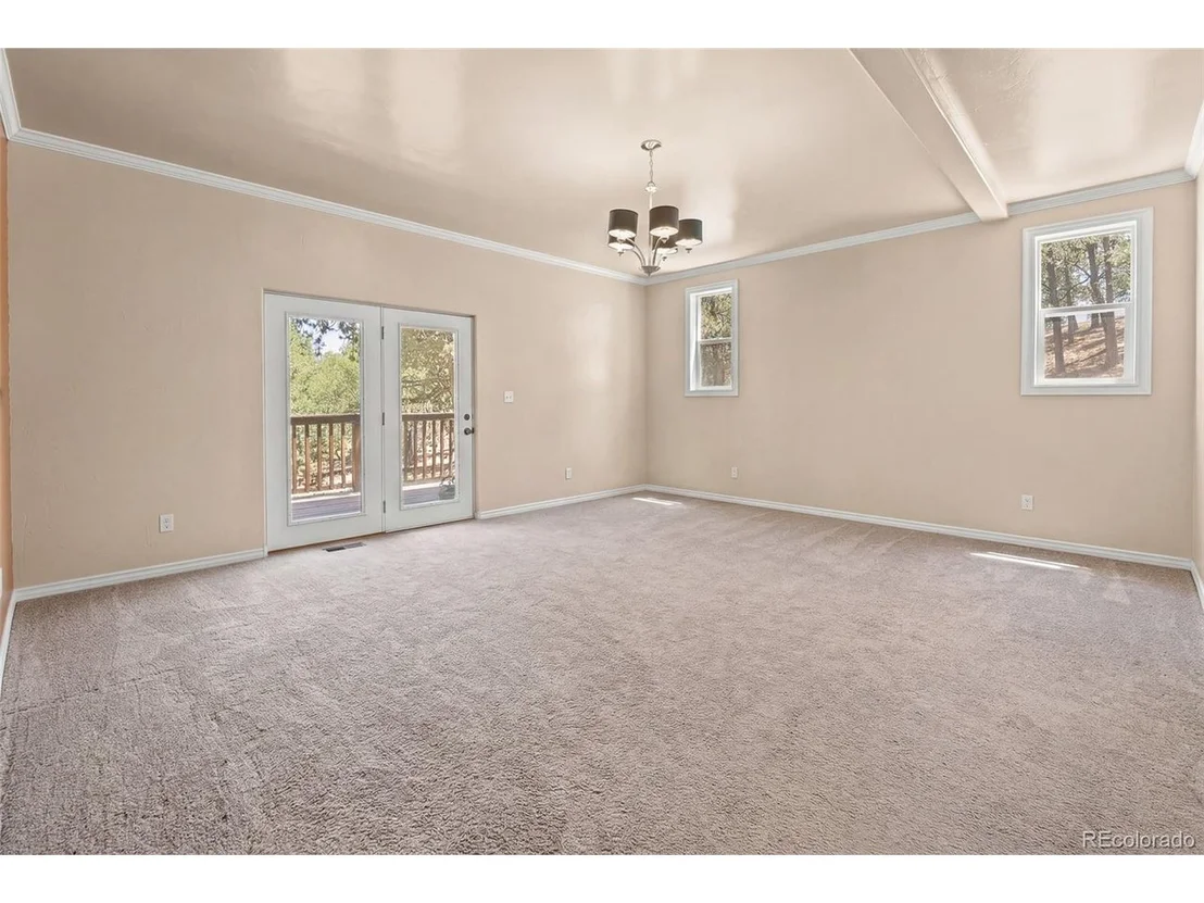 Photo of 114 Ranier Ln