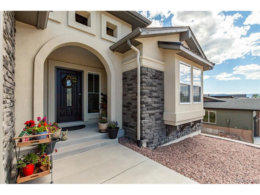 Photo of 16373 Mountain Glory Dr