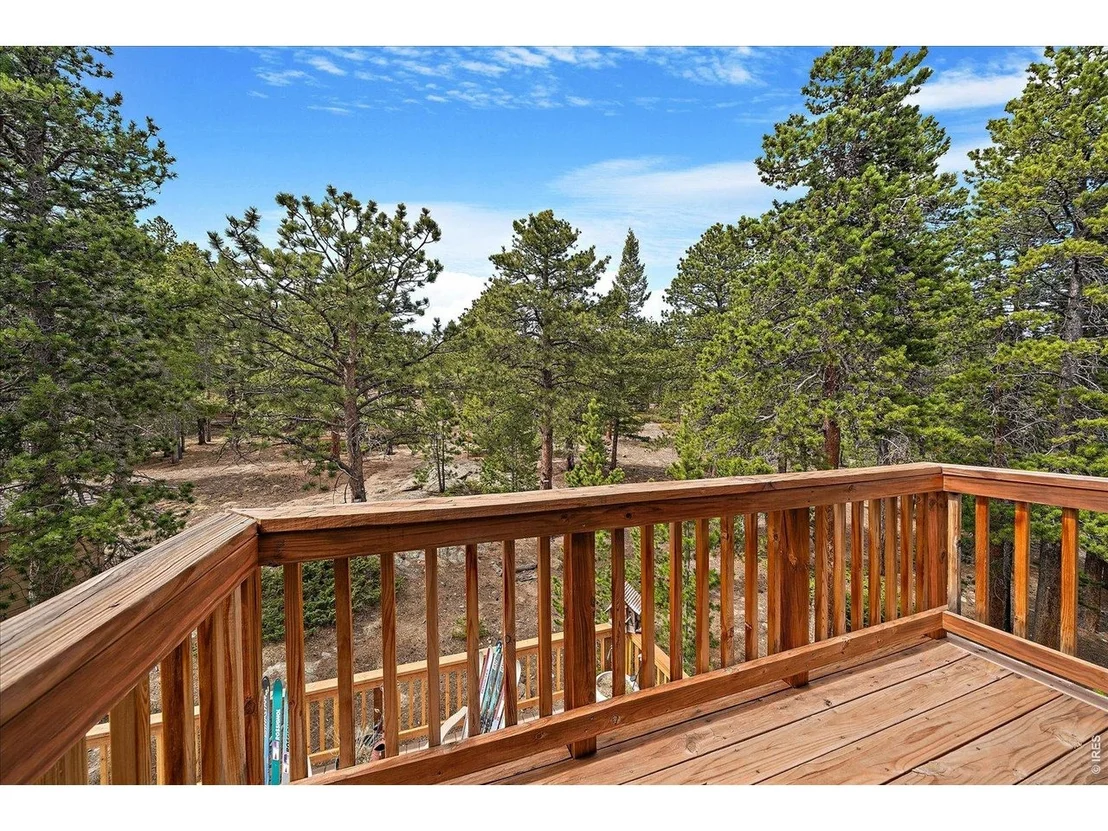 Photo of 902 Rock Lake Rd