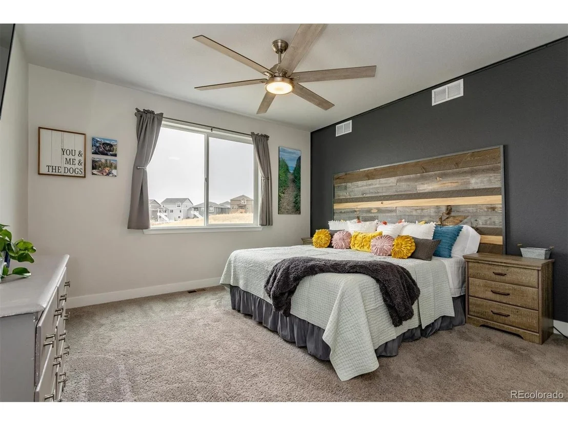 Photo of 2066 Peralta Loop