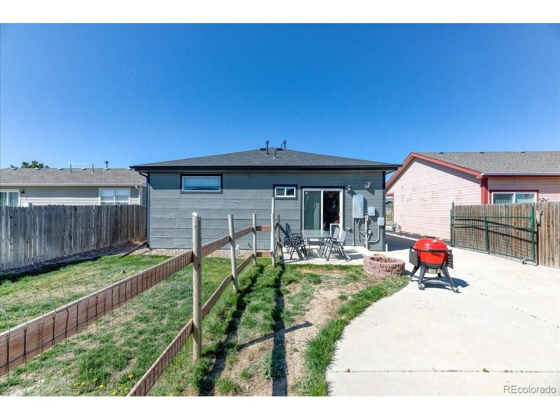 Photo of 1158 4th Ave