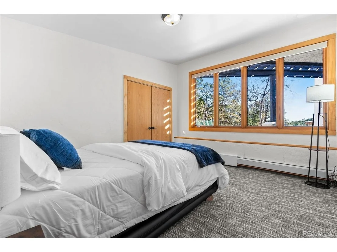 Photo of 1053 Red Moon Rd