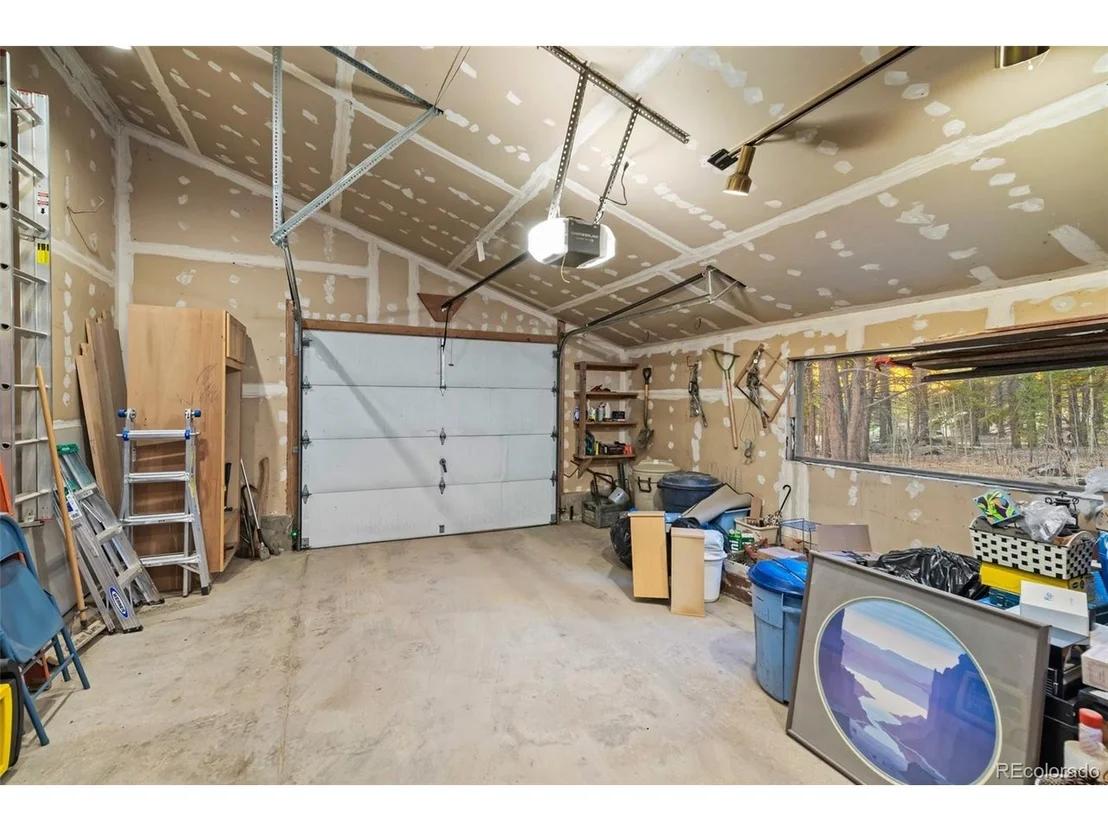 Photo of 1305 Lakeside Dr