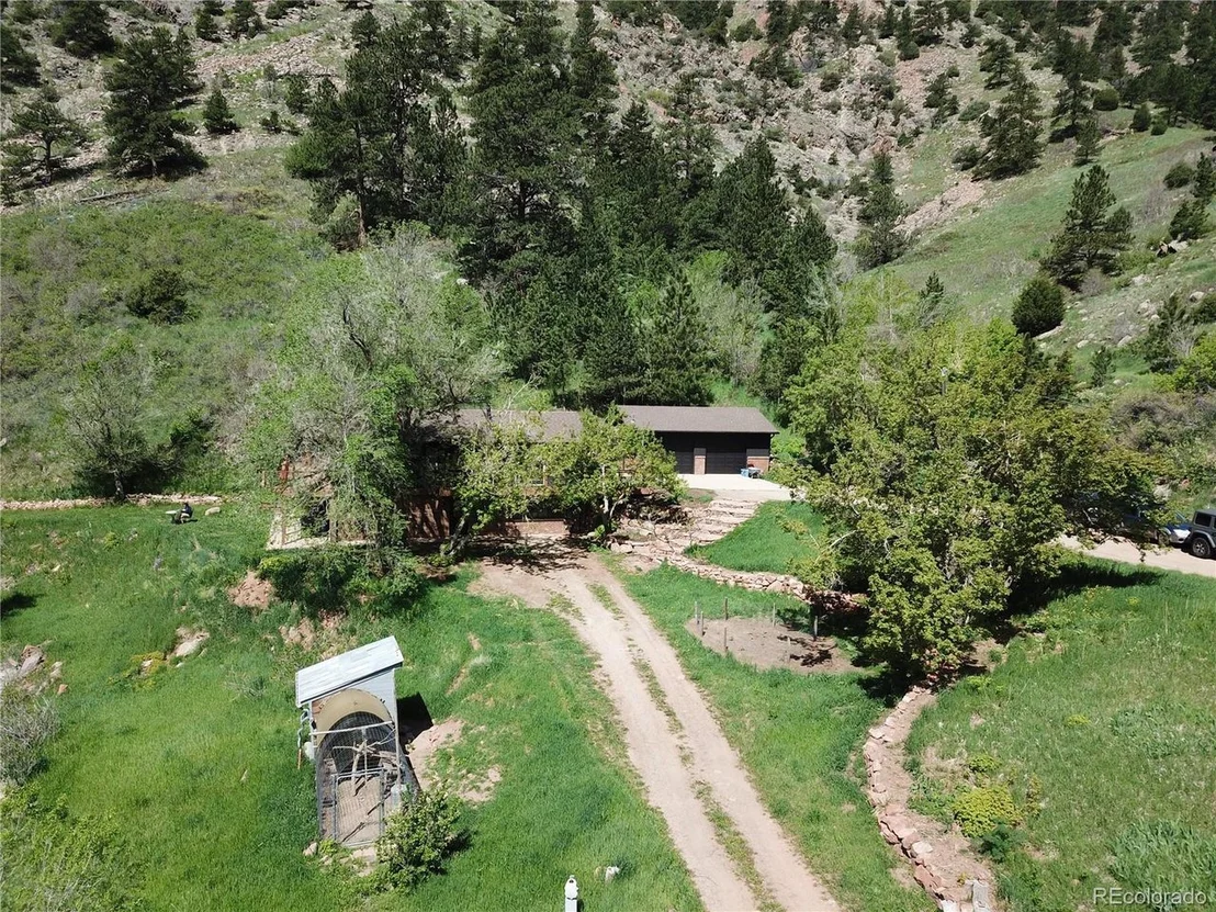 Photo of 69 Baldwin Cir
