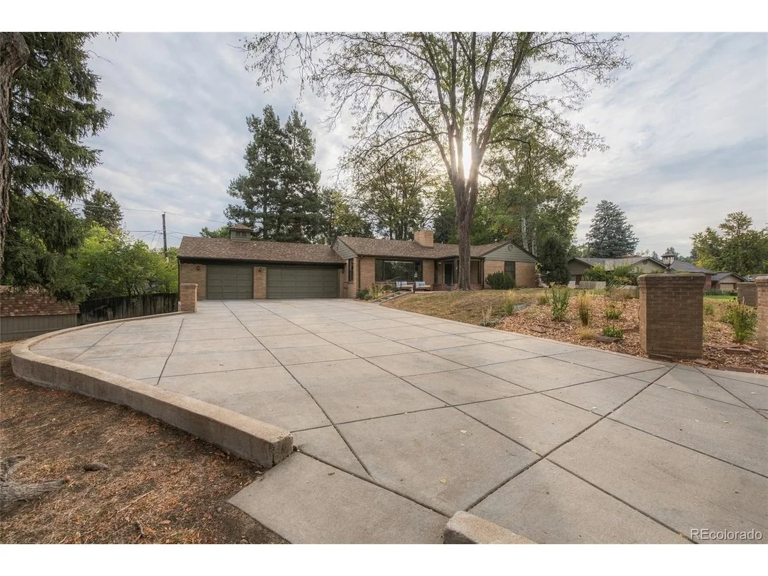 Photo of 4050 Field Dr