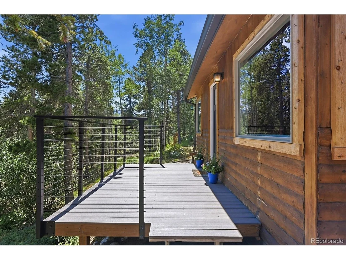 Photo of 356 Gold Rd