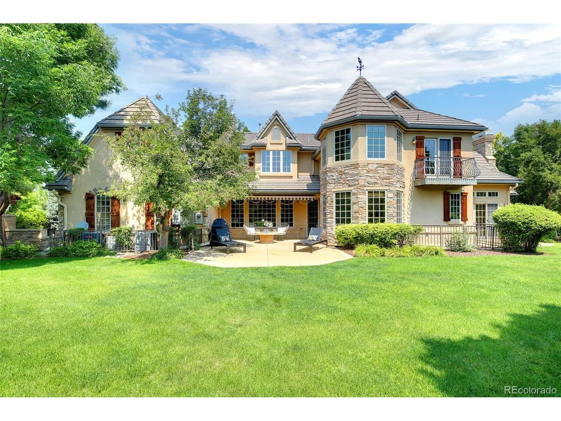 Photo of 18 Foxtail Cir