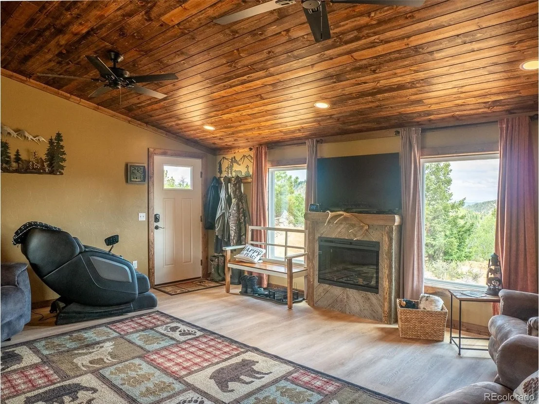 Photo of 54 Oak Dr