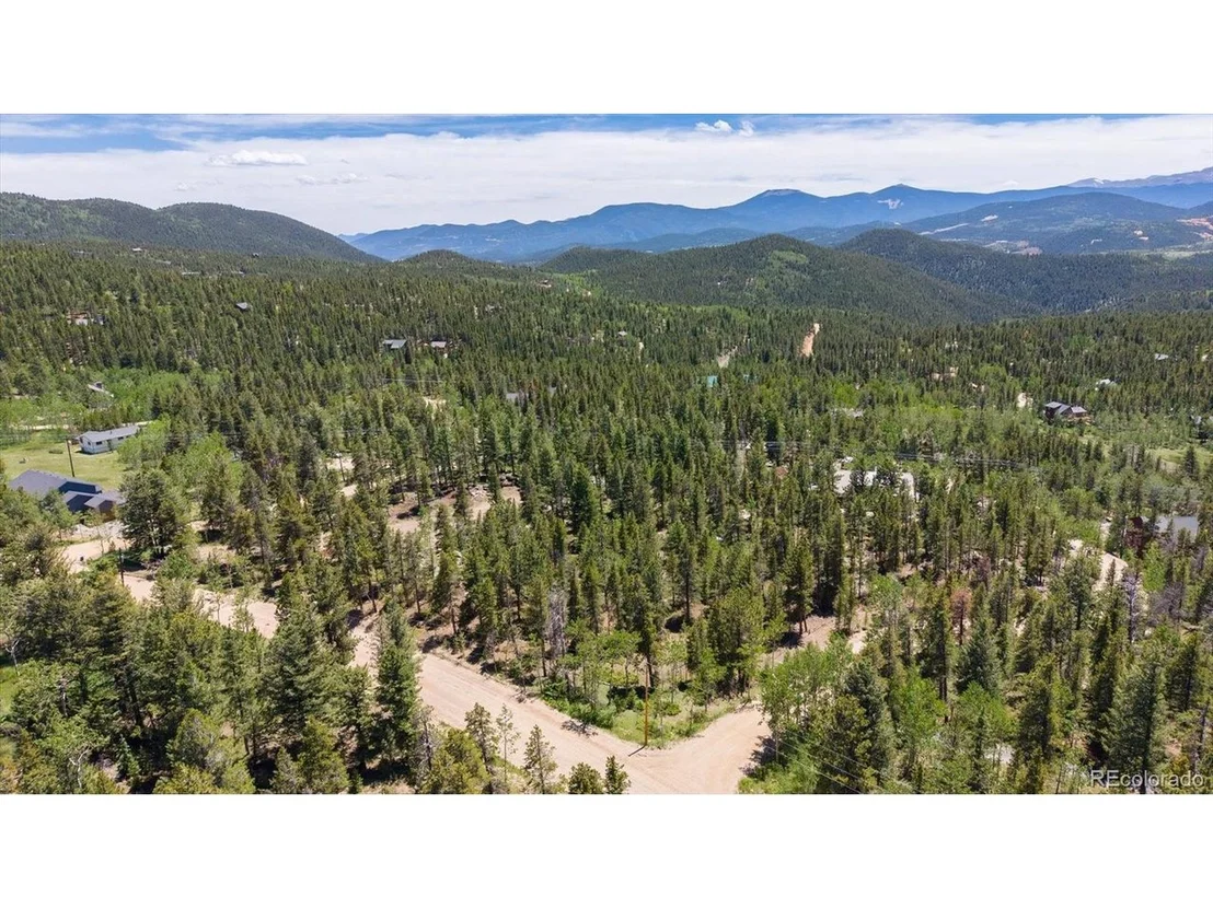 Photo of 1 Hawk Way