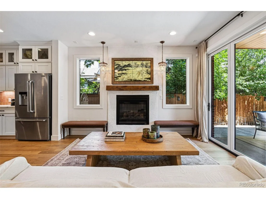 Photo of 2400 Lowell Blvd