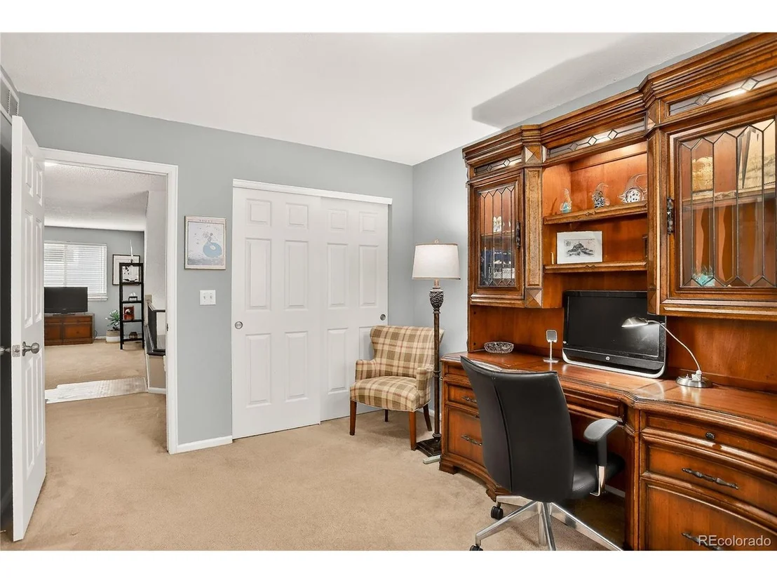 Photo of 8012 W 78th Cir