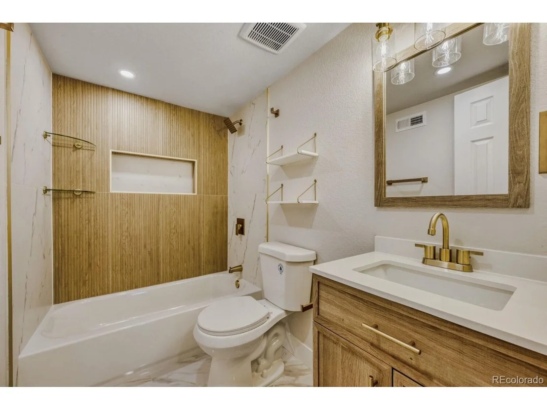 Photo of 8370 W 64th Ave