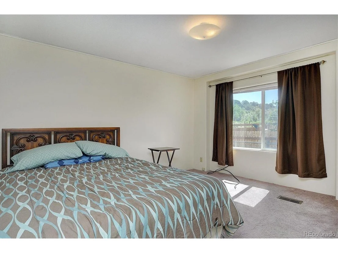 Photo of 17347 County Road 220