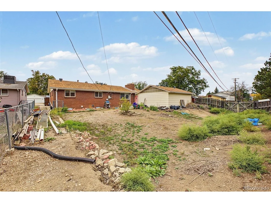 Photo of 8111 Chase Dr