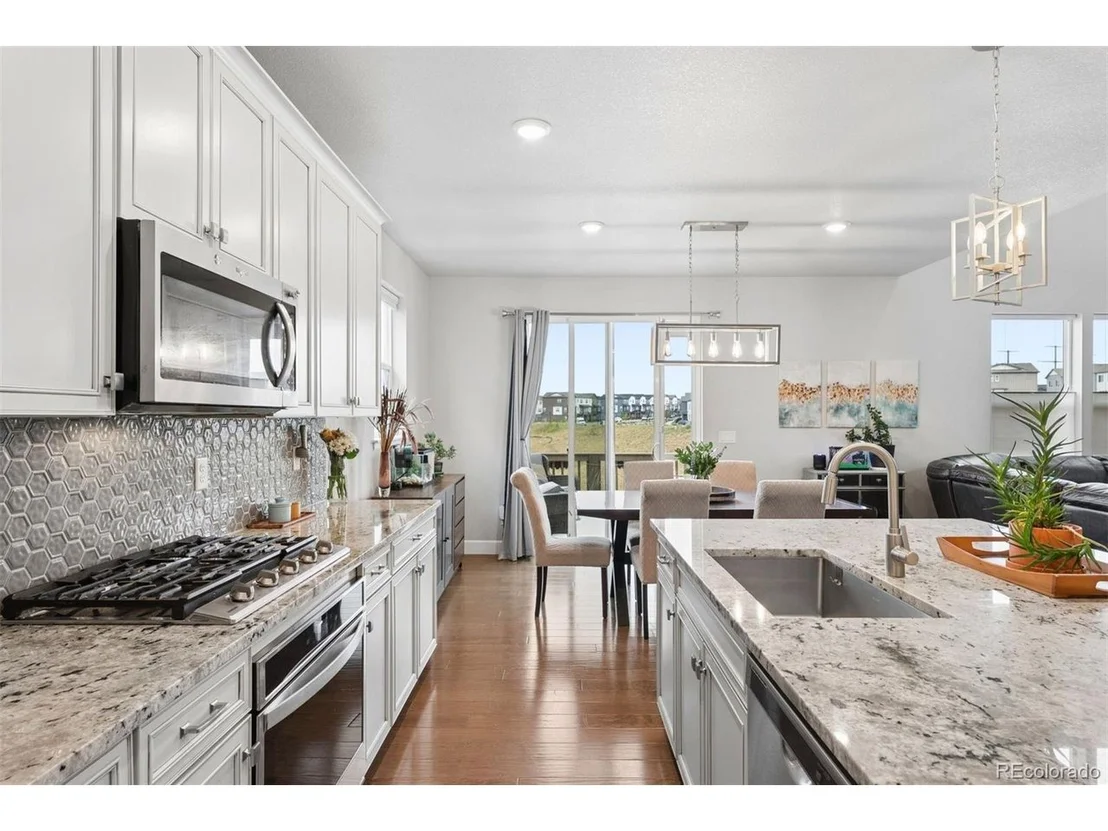 Photo of 410 Hyde Park Cir