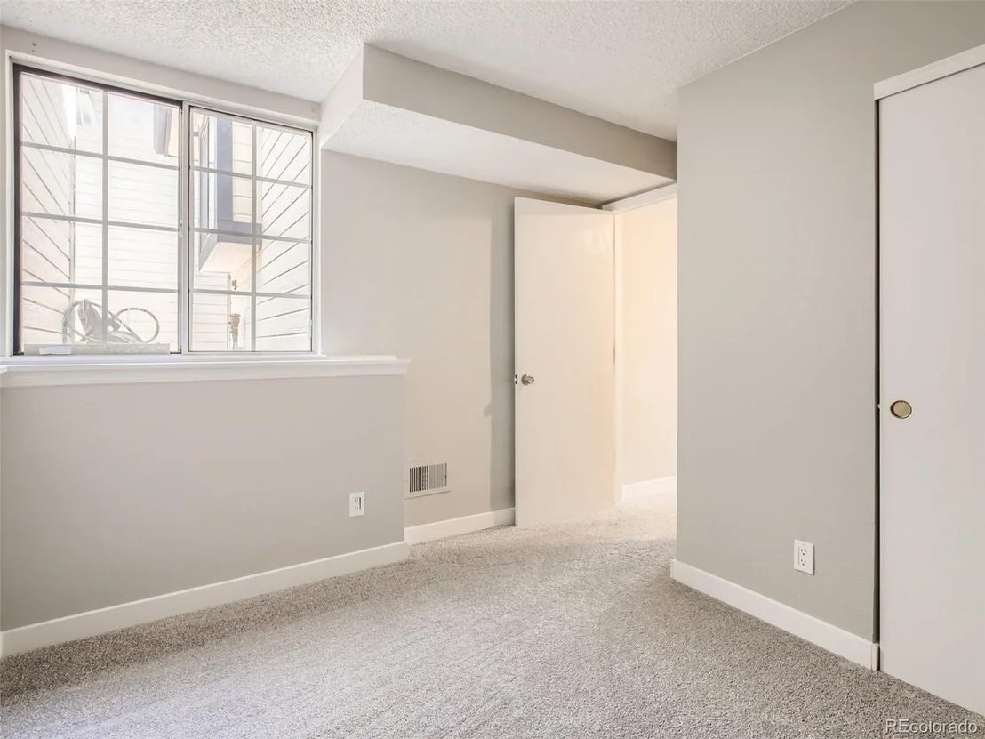 Photo of 9497 Devon Ct