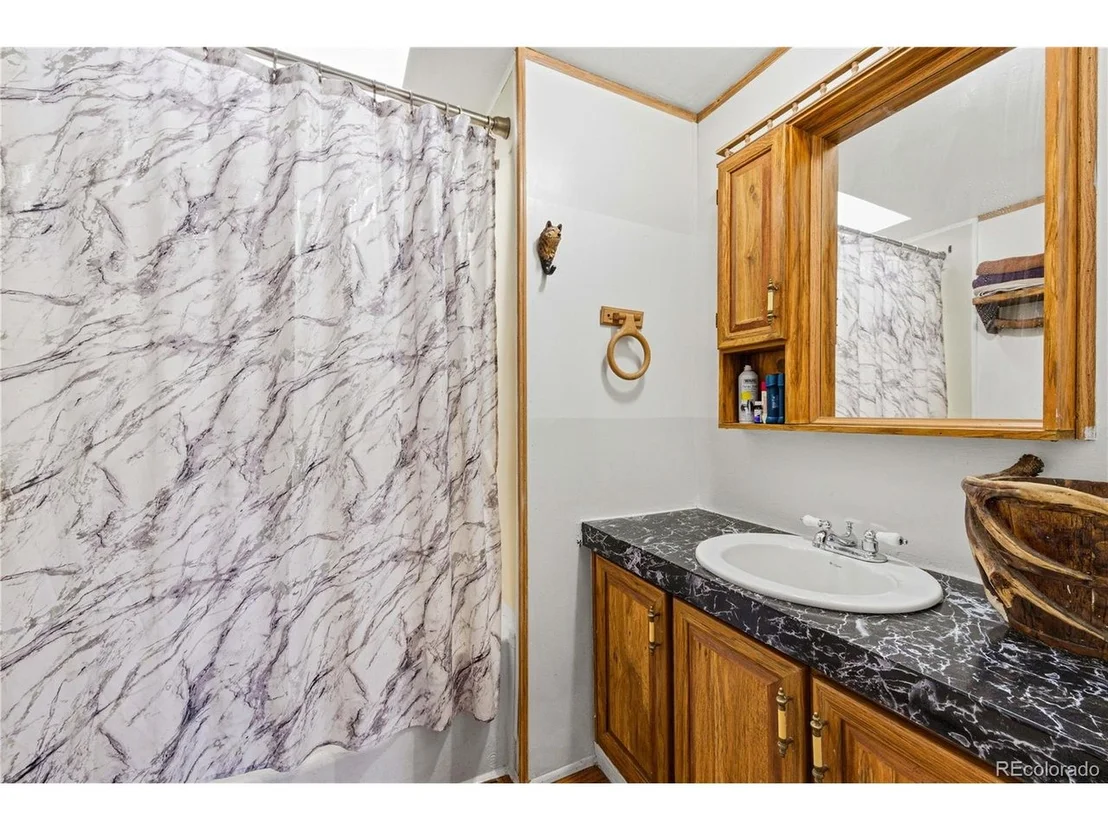 Photo of 627 Harmon Dr