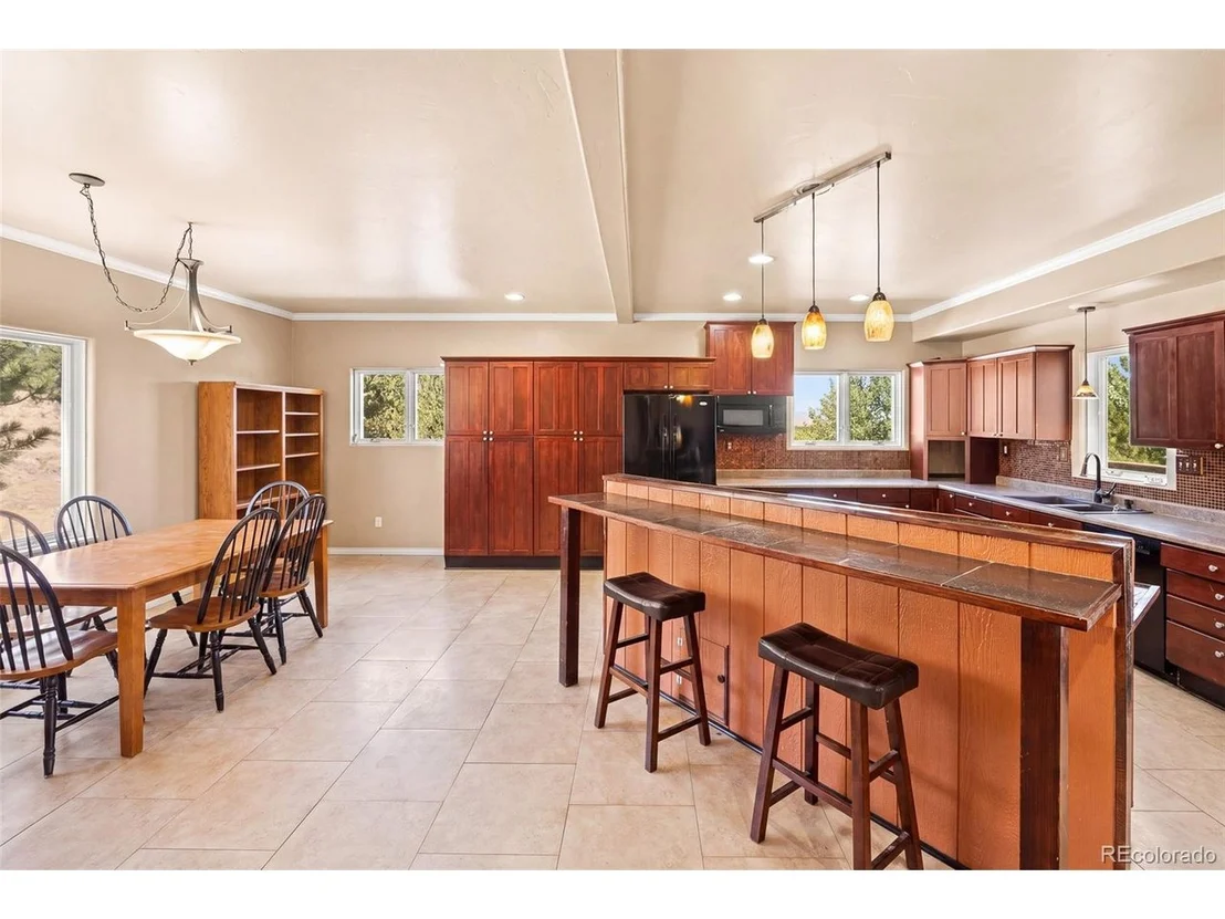 Photo of 114 Ranier Ln