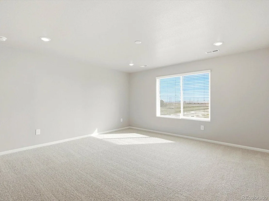 Photo of 504 97th Ave
