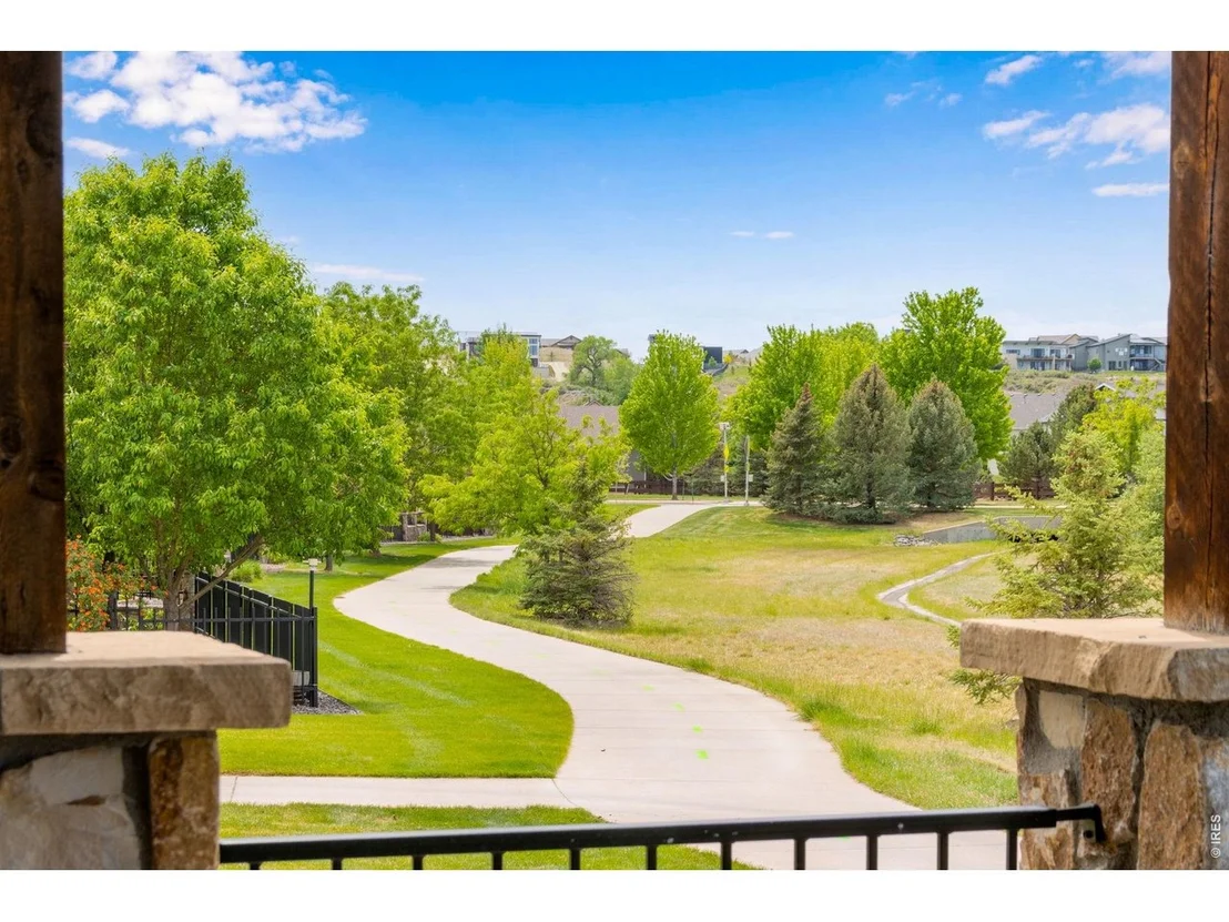 Photo of 2006 Vineyard Dr