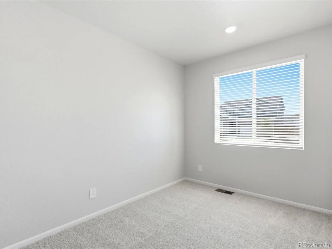Photo of 4621 Sunsplash Way