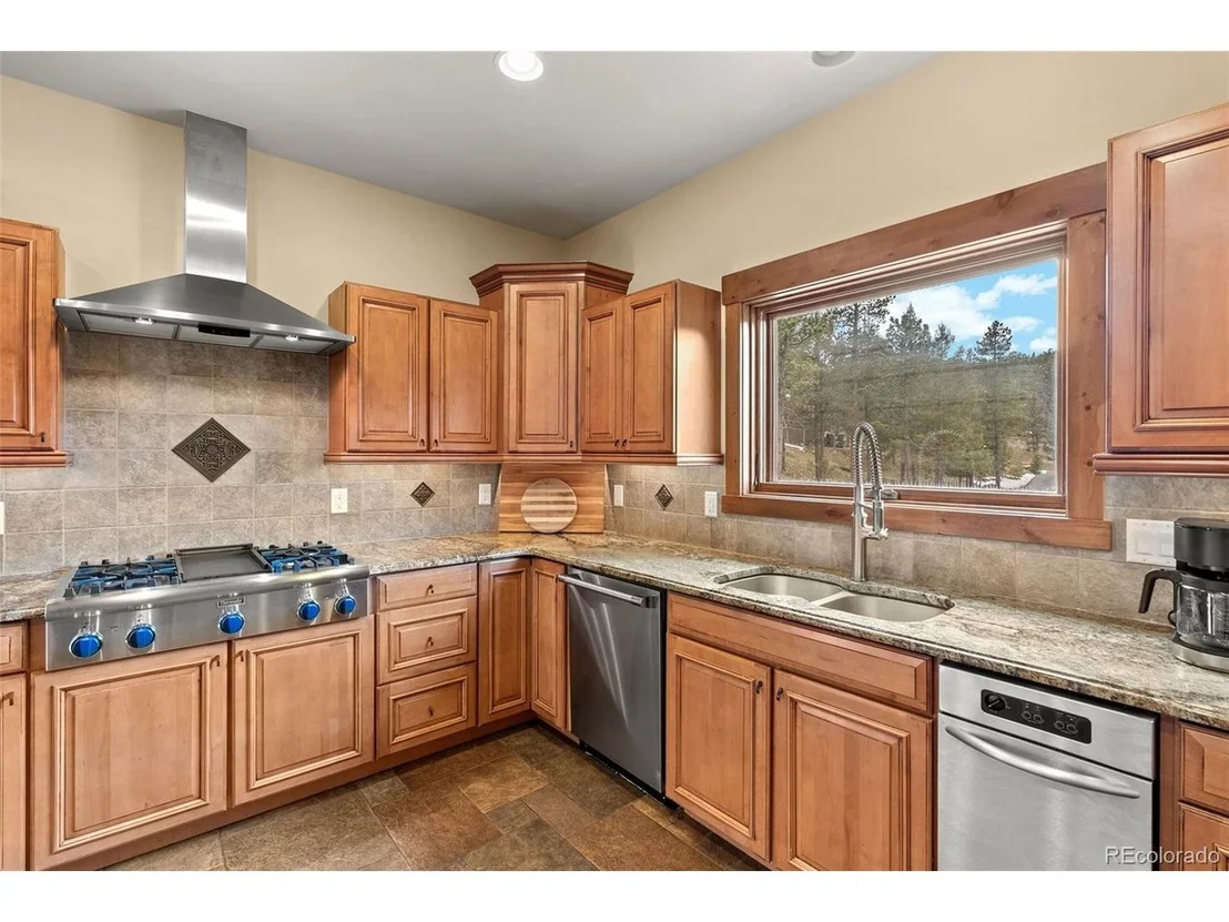Photo of 11272 Belle Meade Dr