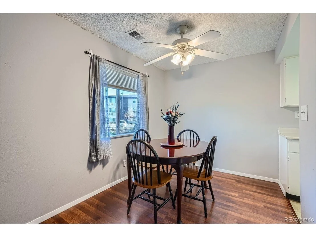 Photo of Unit 1008 at 2201 Sable Blvd