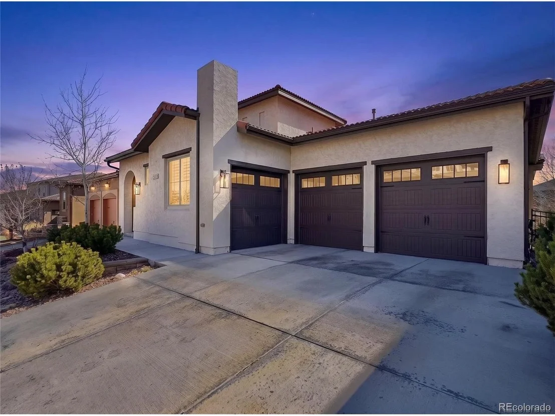 Photo of 10615 Montecito Dr