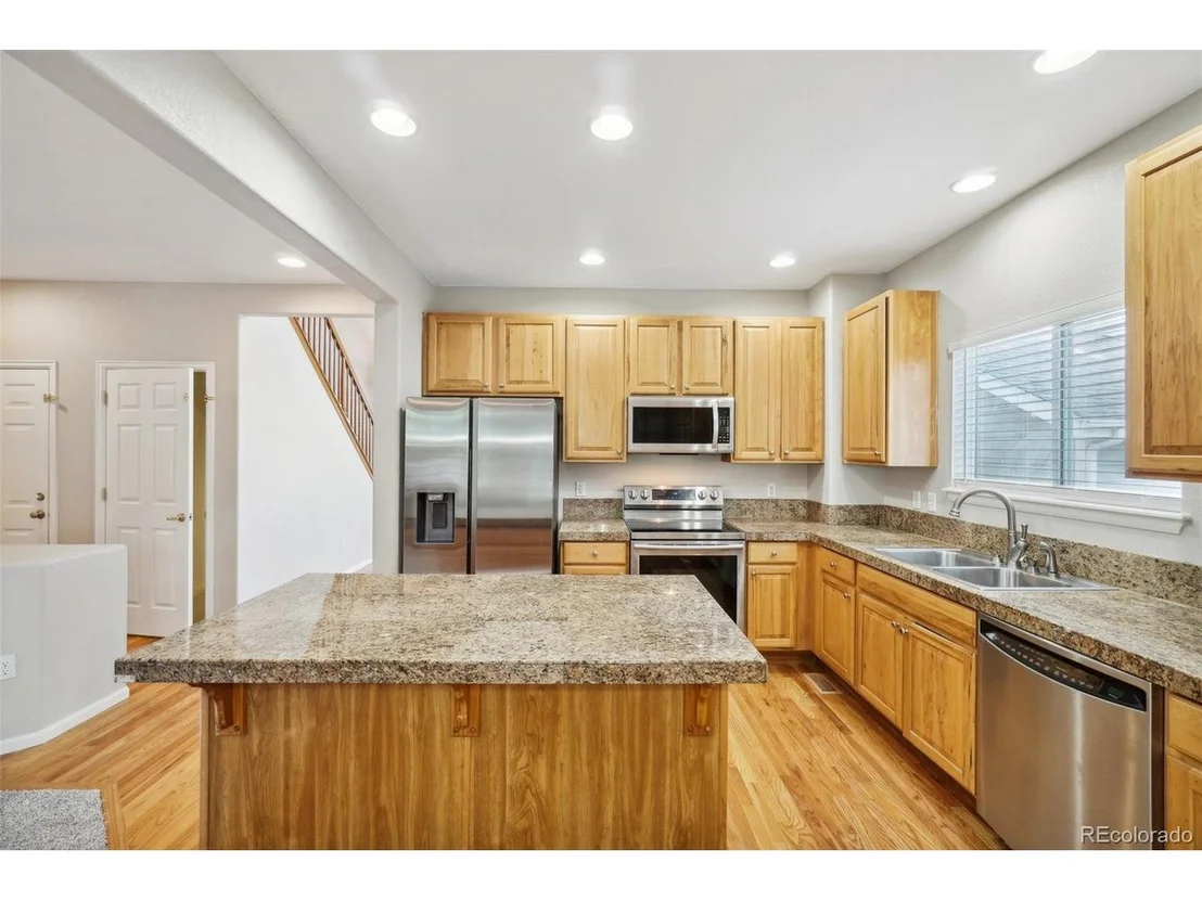 Photo of 6489 Silverleaf Ave