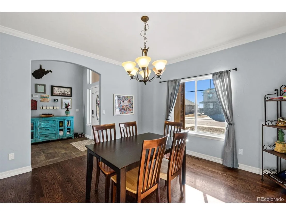 Photo of 10249 Mount Lincoln Dr
