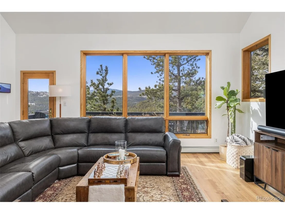Photo of 14 Sundown Trl