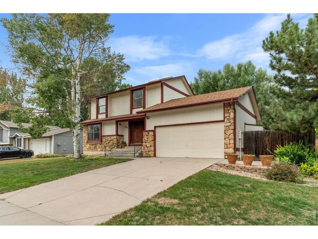 Photo of 2913 Eindborough Dr