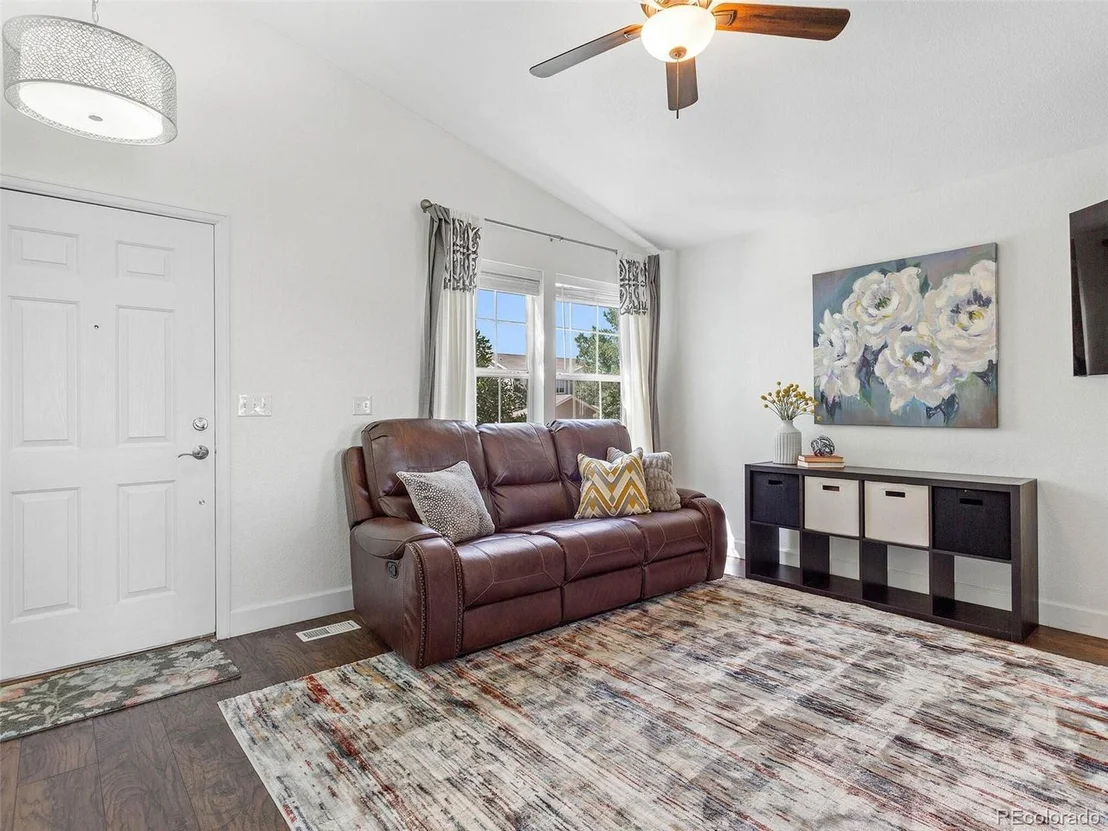 Photo of 1050 Quail Cir