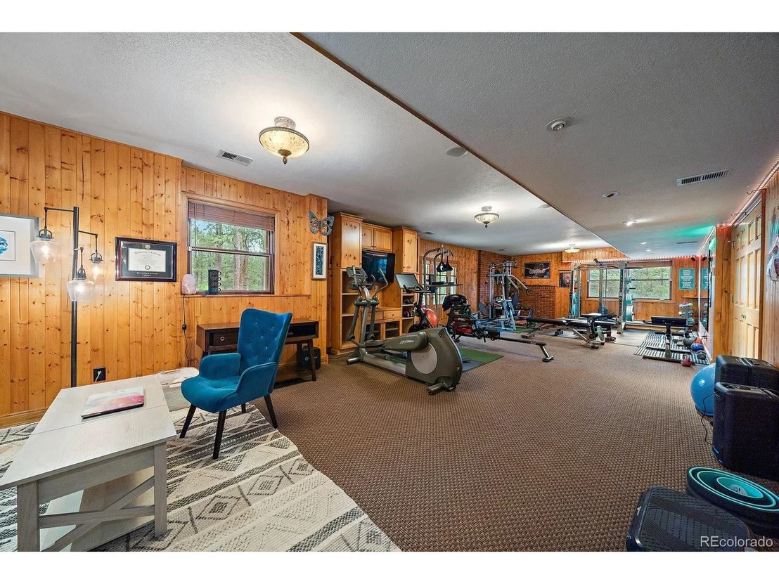 Photo of 2572 Aspen Spring Dr