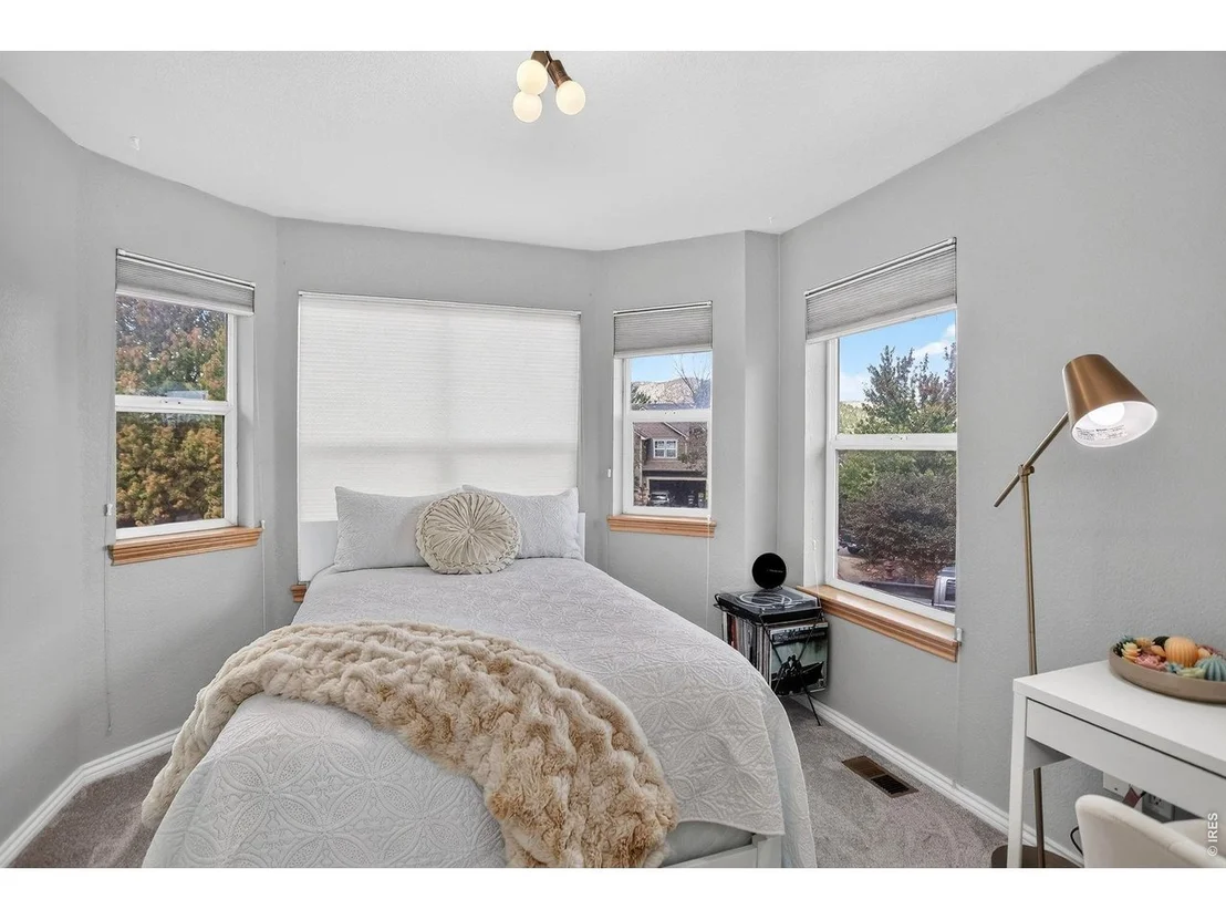 Photo of 103 Bohn Ct