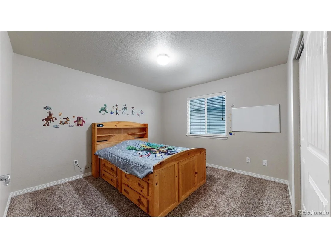 Photo of 415 Wind River Dr