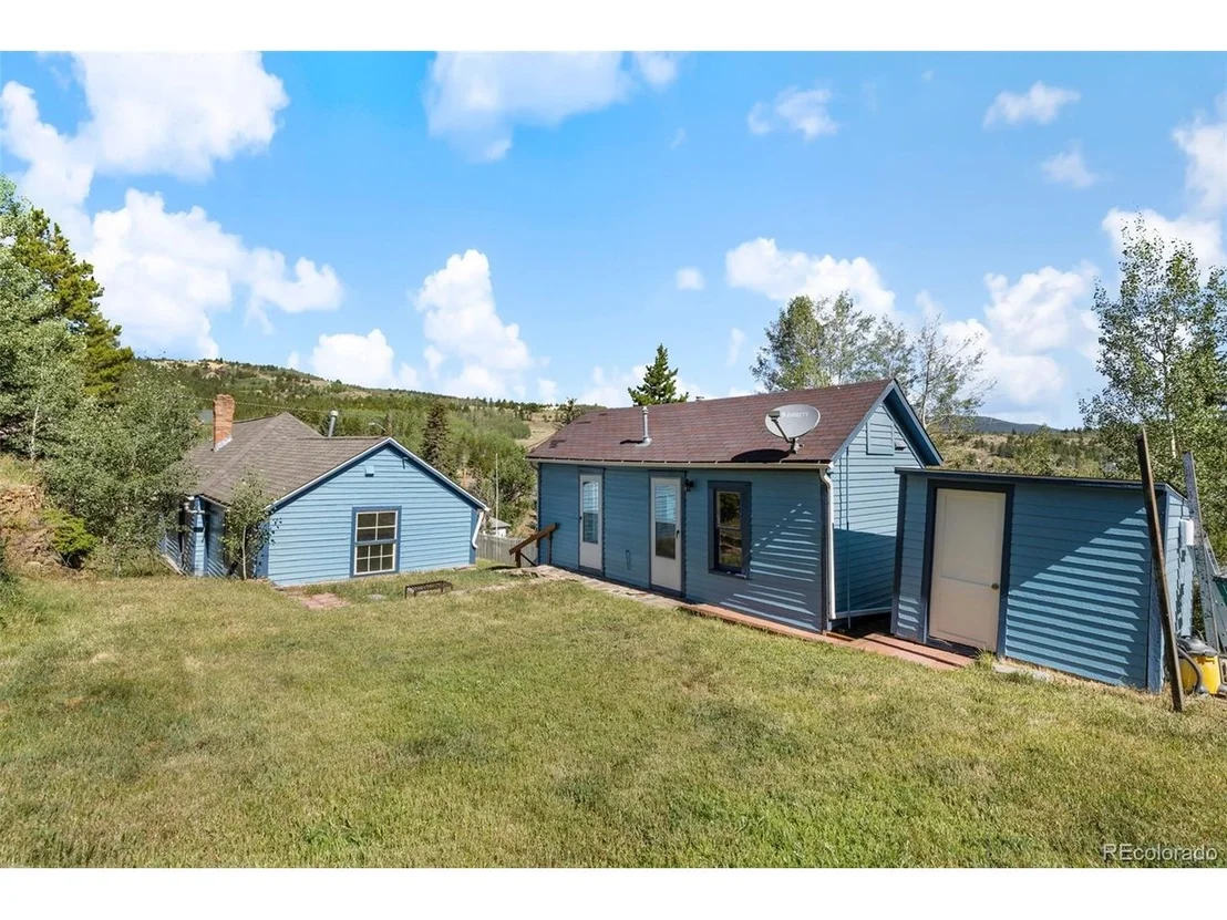 Photo of 350 Spring St