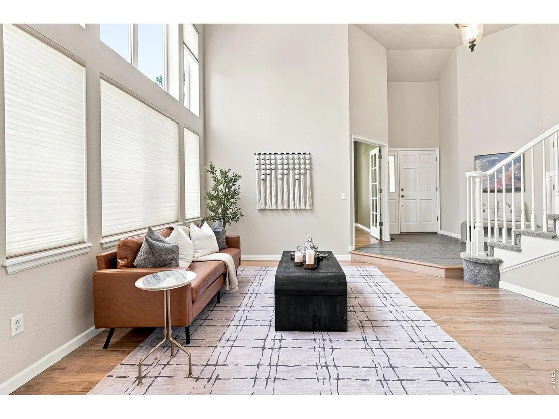 Photo of 2854 Blue Jay Way
