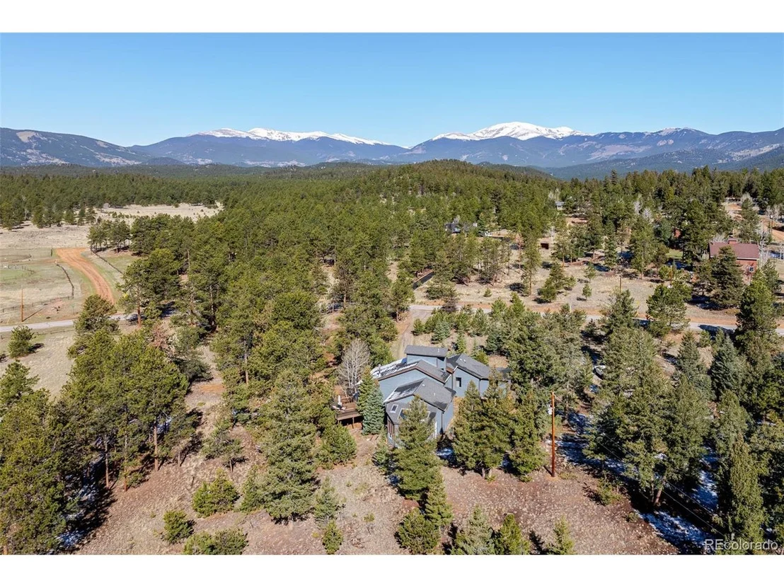 Photo of 1375 Nova Rd