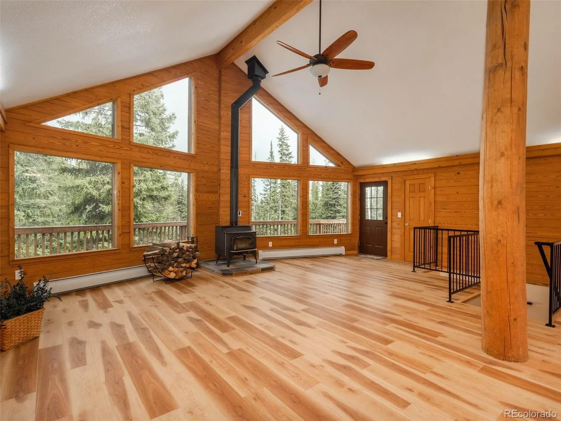Photo of 225 Bear Claw Ln