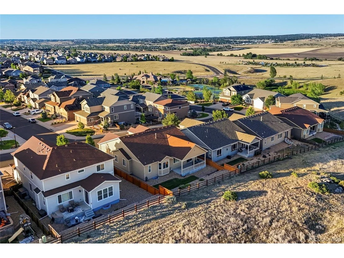 Photo of 7658 Oasis Dr
