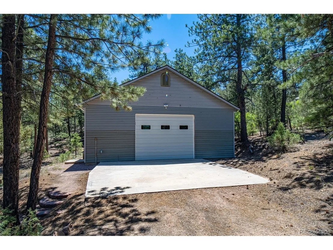 Photo of 632 Nels Dr