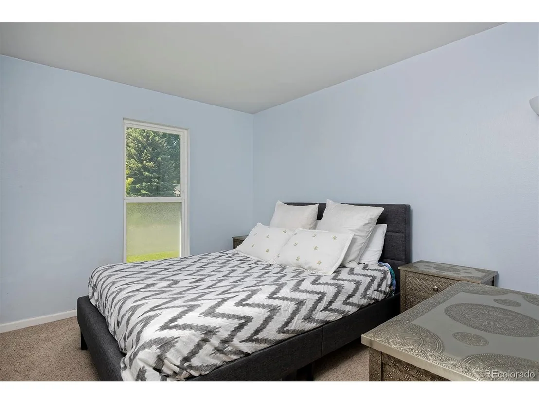 Photo of 4440 Warbler Dr