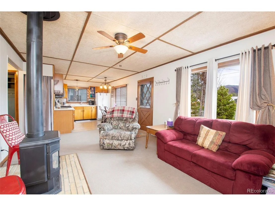 Photo of 505 Shadow Mountain Dr
