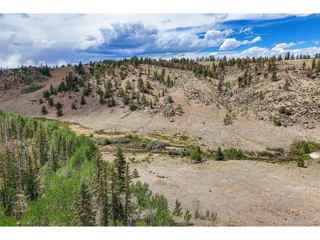 Photo of 1111 Latigo Loop