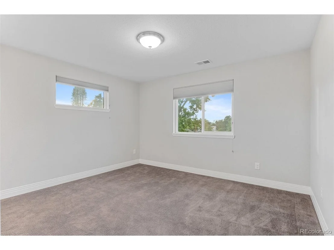 Photo of 3350 S Eudora St
