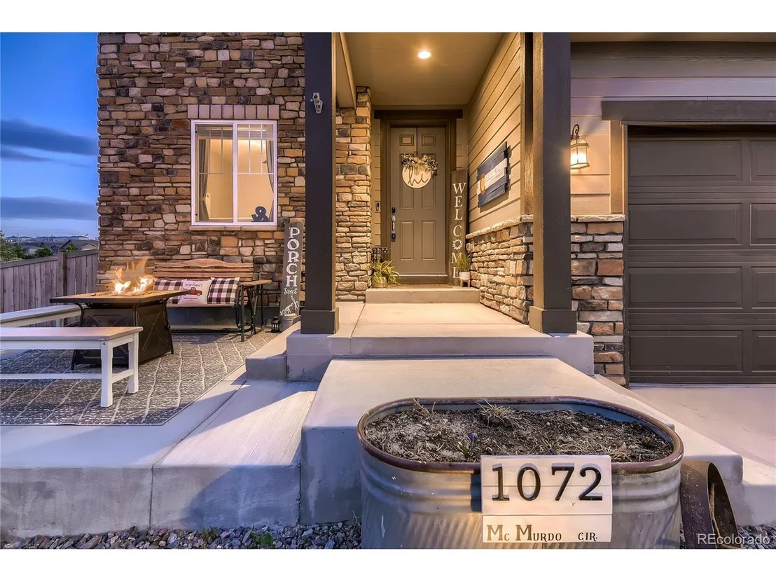 Photo of 1072 Mcmurdo Cir